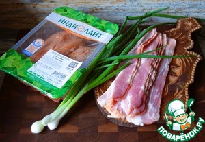 Шашлыки-рулеты из индейки с беконом