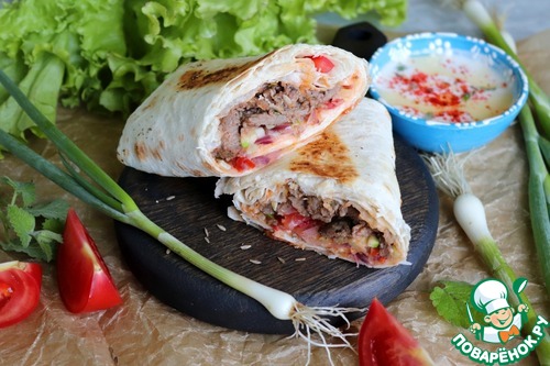 Шаурма с бараниной и обжаренными овощами Шаурма с бараниной и обжаренными овощами