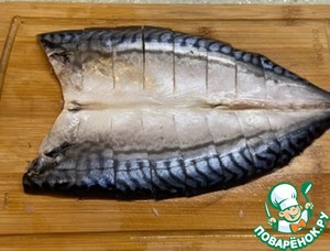 Скумбрия в духовке «Красота»