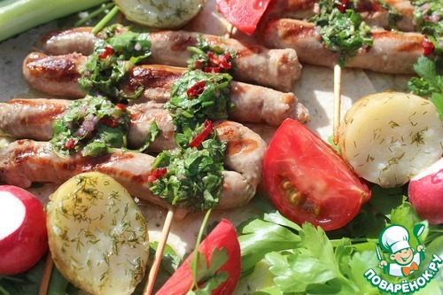 Сосиски-гриль с соусом чимичурри Сосиски-гриль с соусом чимичурри