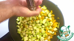 Свиной стейк на овощной подушке Свиной стейк на овощной подушке