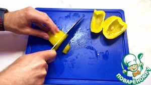 Весенний салат с молодой капустой и овощами Весенний салат с молодой капустой и овощами