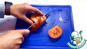 Весенний салат с молодой капустой и овощами Весенний салат с молодой капустой и овощами