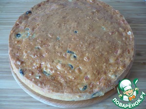 Пирог закусочный с колбасой "Радужная рыба"