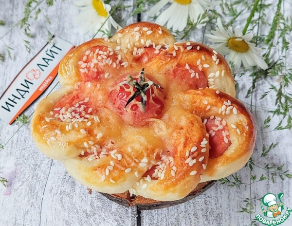 Булочки с сосисками "Цветочки"