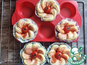 Булочки с сосисками "Цветочки"