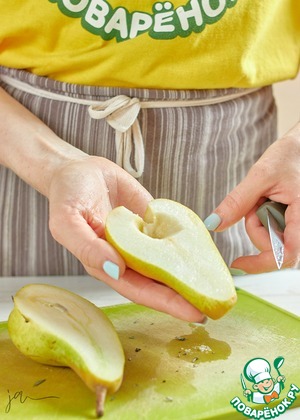 Баранина с грушевым соусом