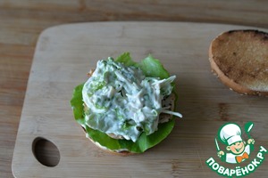 Бургер "Цезарь" с индейкой