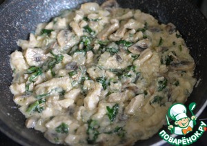 Бургер с индейкой, шпинатом и шампиньонами