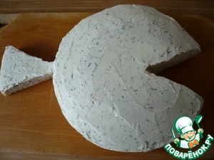 Пирог закусочный с колбасой "Радужная рыба"