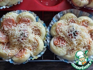 Булочки с сосисками "Цветочки"
