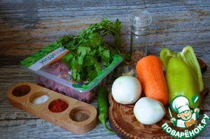 Индейка в остром овощном соусе