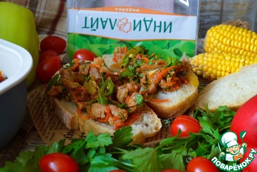 Индейка в остром овощном соусе