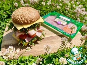 Кампана-бургер с ветчиной из индейки Кампана-бургер с ветчиной из индейки