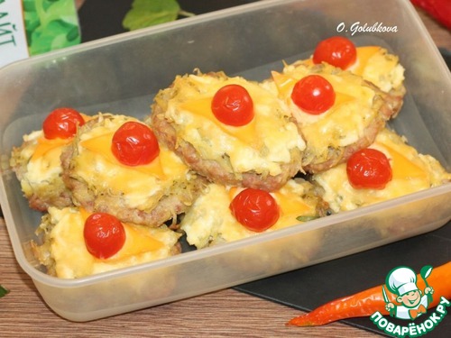 Котлеты из фарша индейки под шубкой