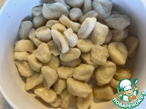 Ленивые вареники с вишней Ленивые вареники с вишней