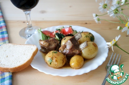 Молодой картофель с рёбрышками Молодой картофель с рёбрышками