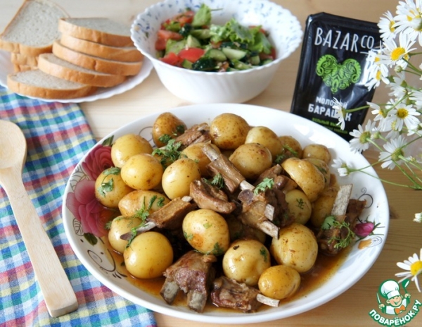 Молодой картофель с рёбрышками Молодой картофель с рёбрышками