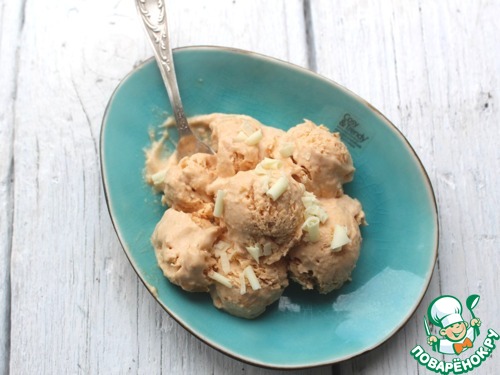 Мороженое из свежих абрикосов