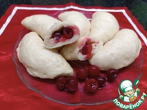 Паровые вареники на кефирном дрожжевом тесте Паровые вареники на кефирном дрожжевом тесте