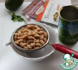 Паштет из фасоли и авокадо