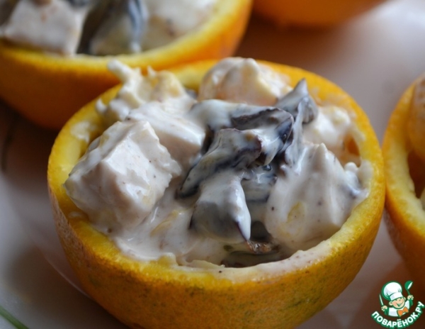 Салат из индейки с черносливом