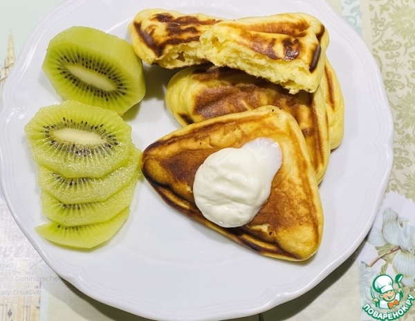 Сырники в сендвичнице Сырники в сендвичнице