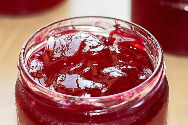 Густой джем из вишни с красной смородиной Густой джем из вишни с красной смородиной