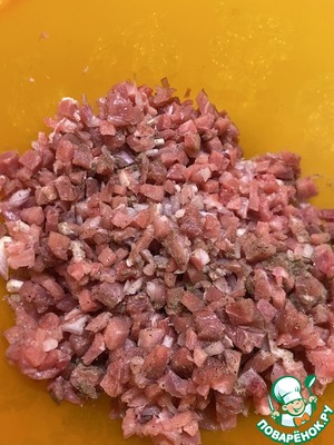 Самса с индейкой из дрожжевого теста Самса с индейкой из дрожжевого теста