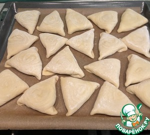 Самса с индейкой из дрожжевого теста Самса с индейкой из дрожжевого теста