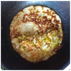 Овсяноблин с тушёной ранней молодой капустой Овсяноблин с тушёной ранней молодой капустой