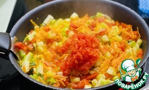 Тушеная пекинская капуста с овощами Тушеная пекинская капуста с овощами