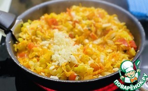 Тушеная пекинская капуста с овощами Тушеная пекинская капуста с овощами