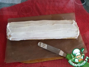 Медовый рулет с малиной