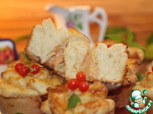 Булочки розочки c творожным кремом