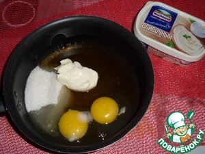 Медовый рулет с малиной