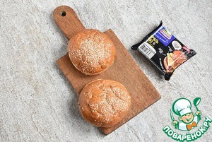 Чизбургер с маринованной котлетой