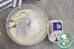 Яблочный кекс с сырной глазурью Яблочный кекс с сырной глазурью