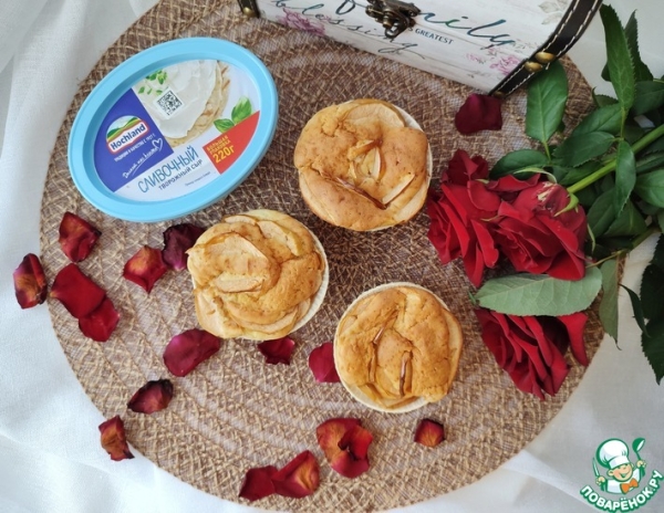 Творожные кексы с яблоком