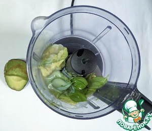 Филиппинский десерт из авокадо Филиппинский десерт из авокадо