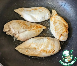 Куриная грудка в кокосово-лаймовом соусе Куриная грудка в кокосово-лаймовом соусе