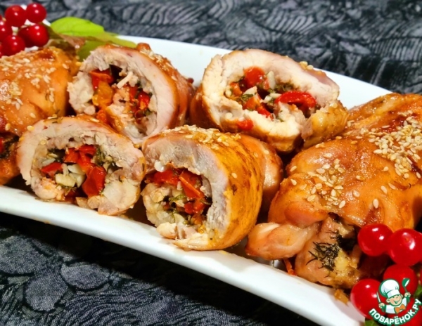 Куриные рулетики с начинкой Куриные рулетики с начинкой
