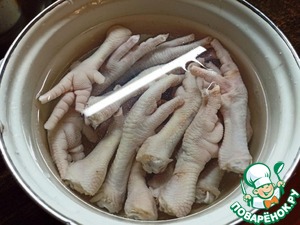 Куриный холодец со сливочным хреном Куриный холодец со сливочным хреном