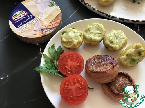 Медальоны из свинины с запеченным картофелем Медальоны из свинины с запеченным картофелем