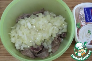 Печень под сырным соусом Печень под сырным соусом