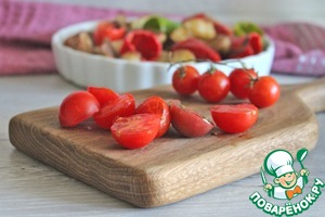 Салат из баклажанов, перца, томатов с творожным сыром Салат из баклажанов, перца, томатов с творожным сыром