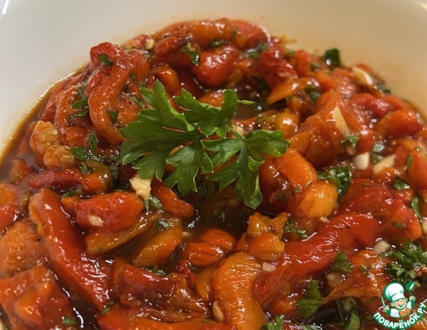 Салат из печеного перца Салат из печеного перца