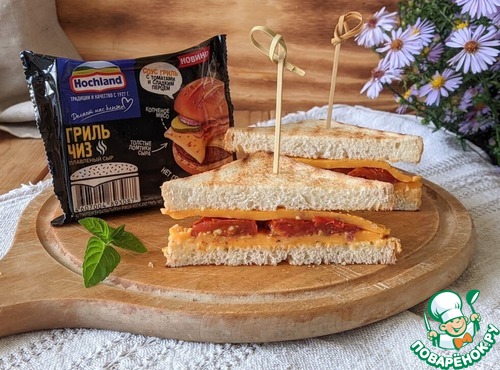 Сэндвич с сыром и запечёнными томатами