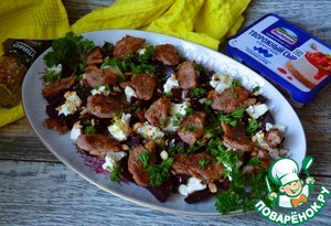 Свекольный салат с сыром и уткой Свекольный салат с сыром и уткой