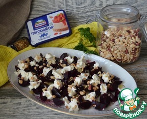 Свекольный салат с сыром и уткой Свекольный салат с сыром и уткой